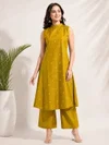 K 1058 By Naisha Dhabu Cotton Kurti With Bottom
